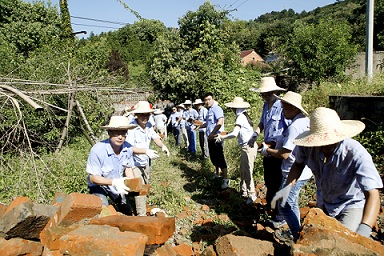 1535336389792608.jpg 2018082101.jpg