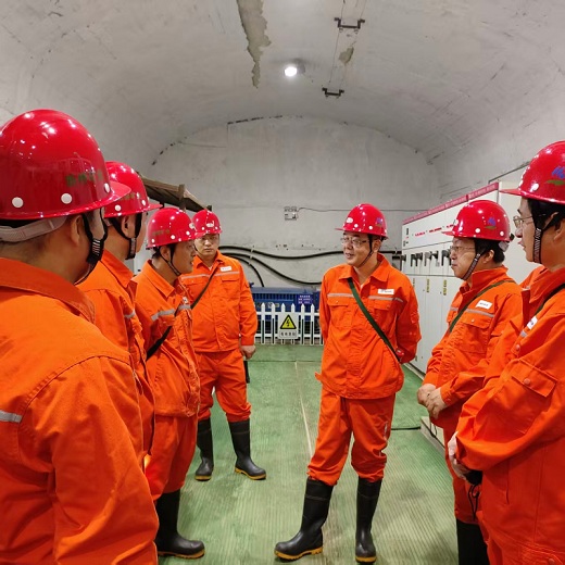 1759215805667990.jpg 2025093001.jpg