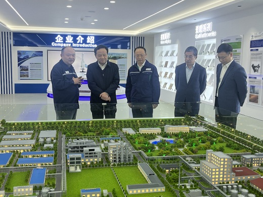 1763538542165562.jpg 2025111803.jpg