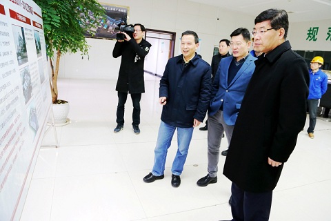 副省長何樹山來公司調研時要求  堅持有所為有所不為  推進化工綠色生態發展